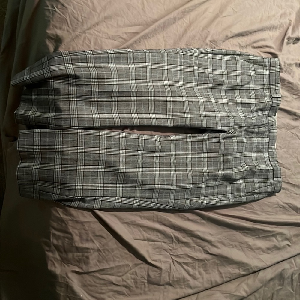 Banana Republic Avery